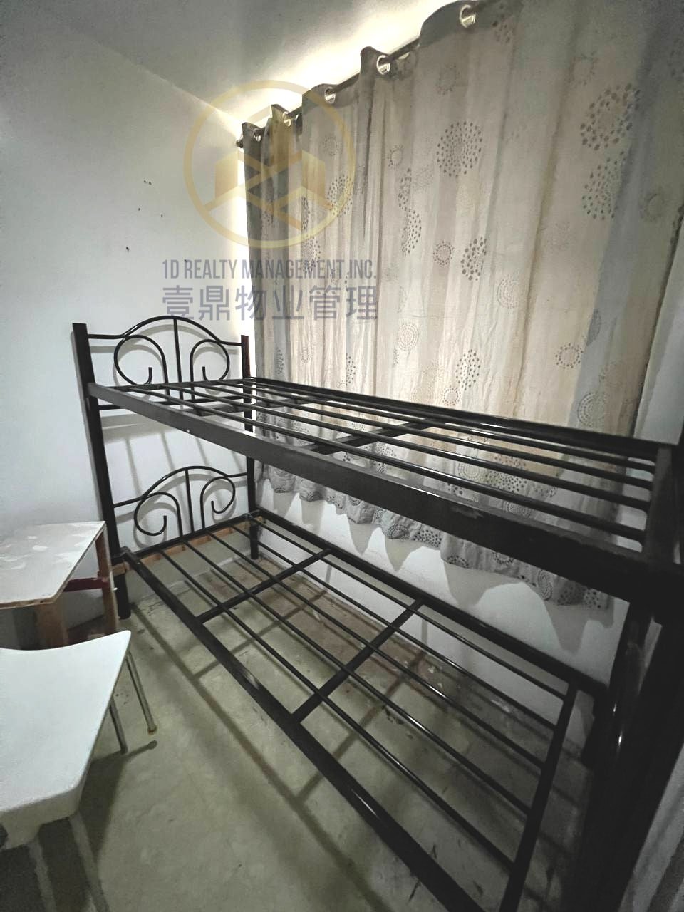 EASTON PLACE Salcedo Village Makati City - For Lease