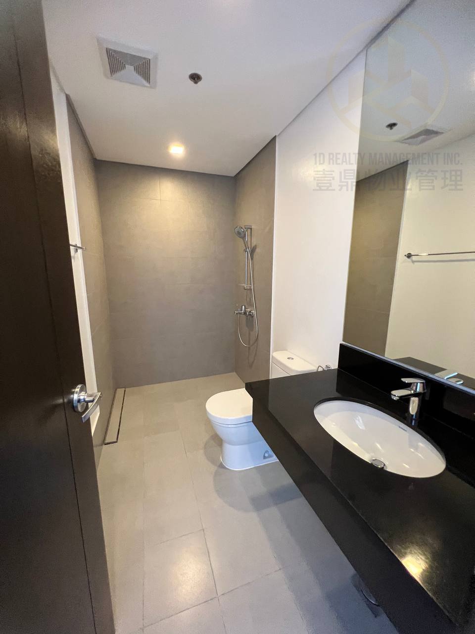 Garden Towers Makati City - For Sale