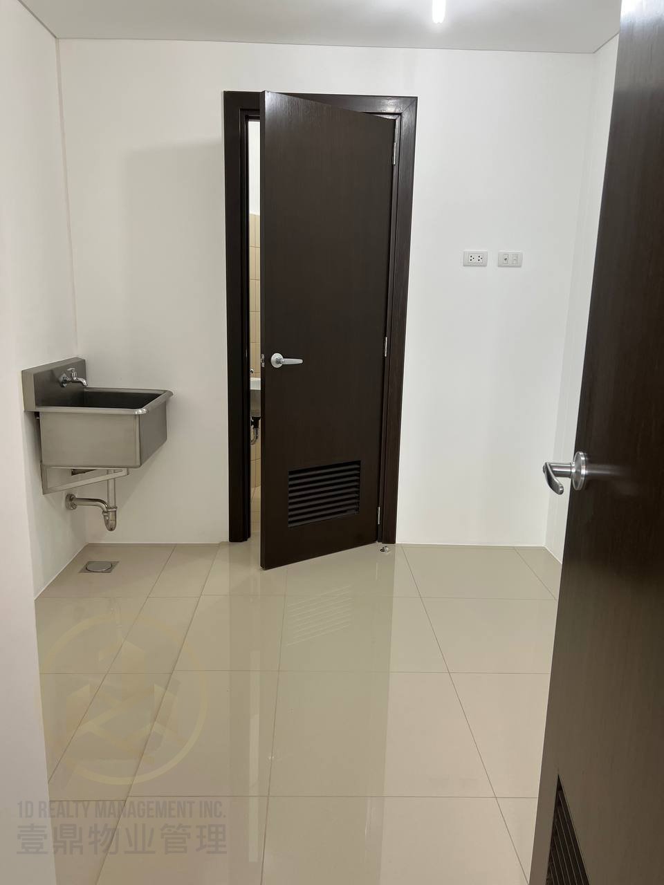 Garden Towers Makati City - For Sale