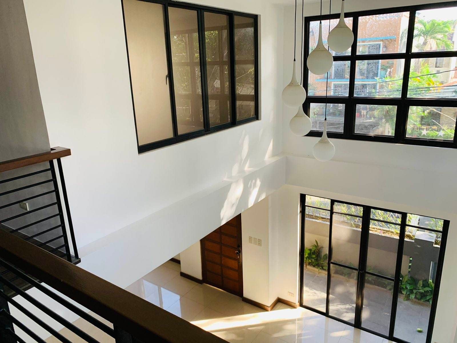 House & Lot Ayala Alabang Muntinlupa City - FOR SALE