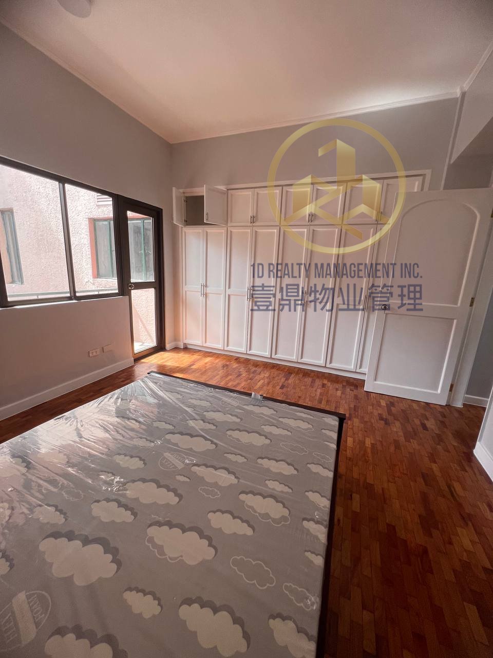 Le Triomphe Salcedo Village, Makati City - 3BR FOR LEASE