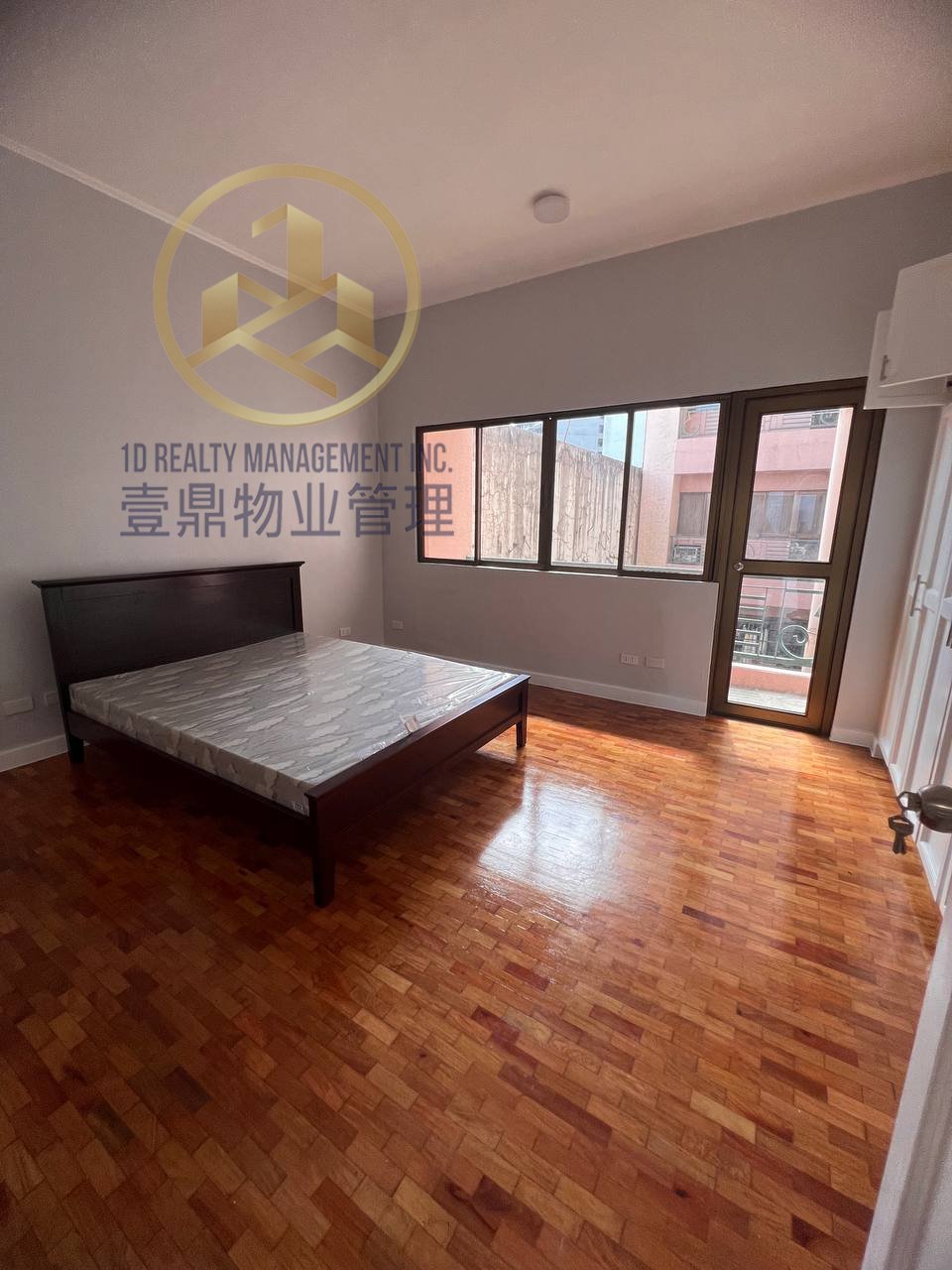 Le Triomphe Salcedo Village, Makati City - 3BR FOR LEASE