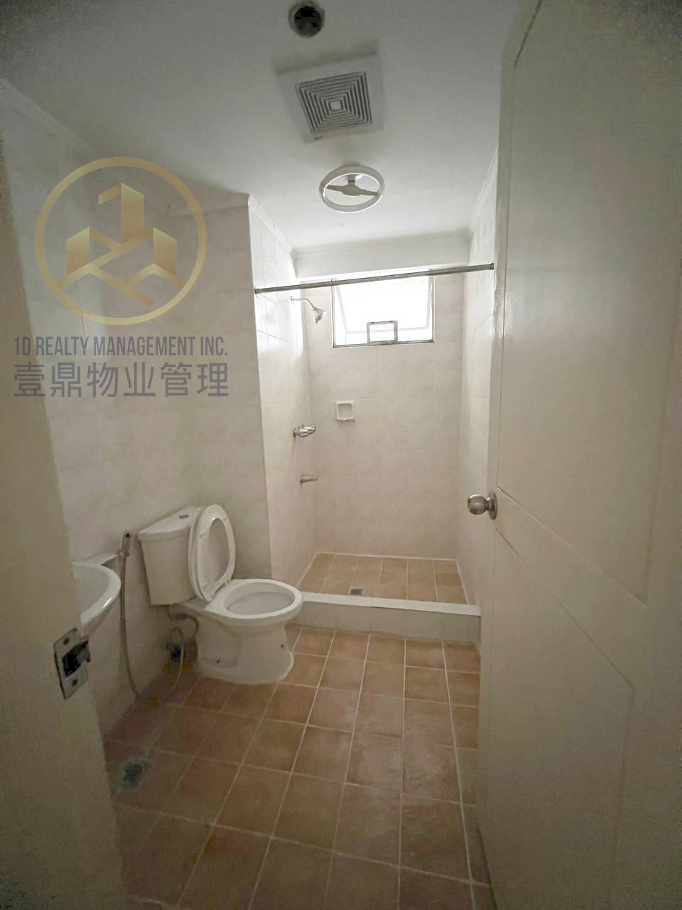 LPL Plaza Leviste Street, Makati City - FOR LEASE