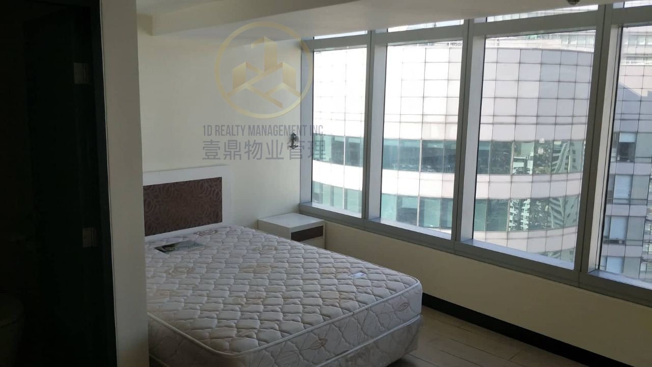 One Central Salcedo Village Makati City - PENTHOUSE FOR LEASE