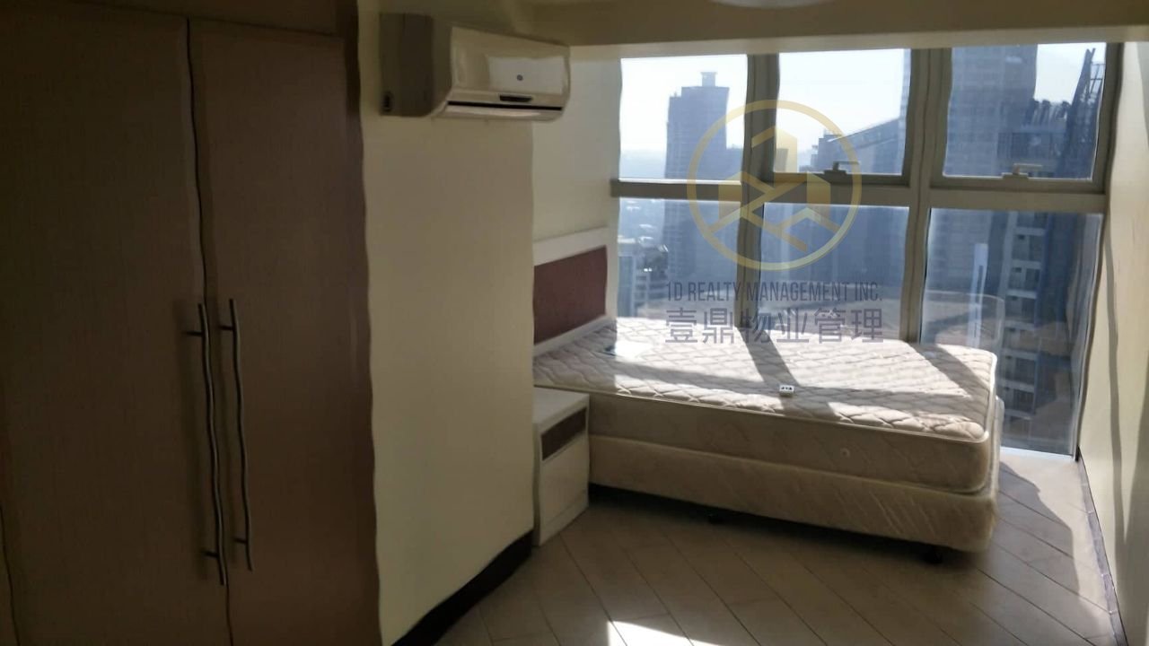 One Central Salcedo Village Makati City - PENTHOUSE FOR LEASE