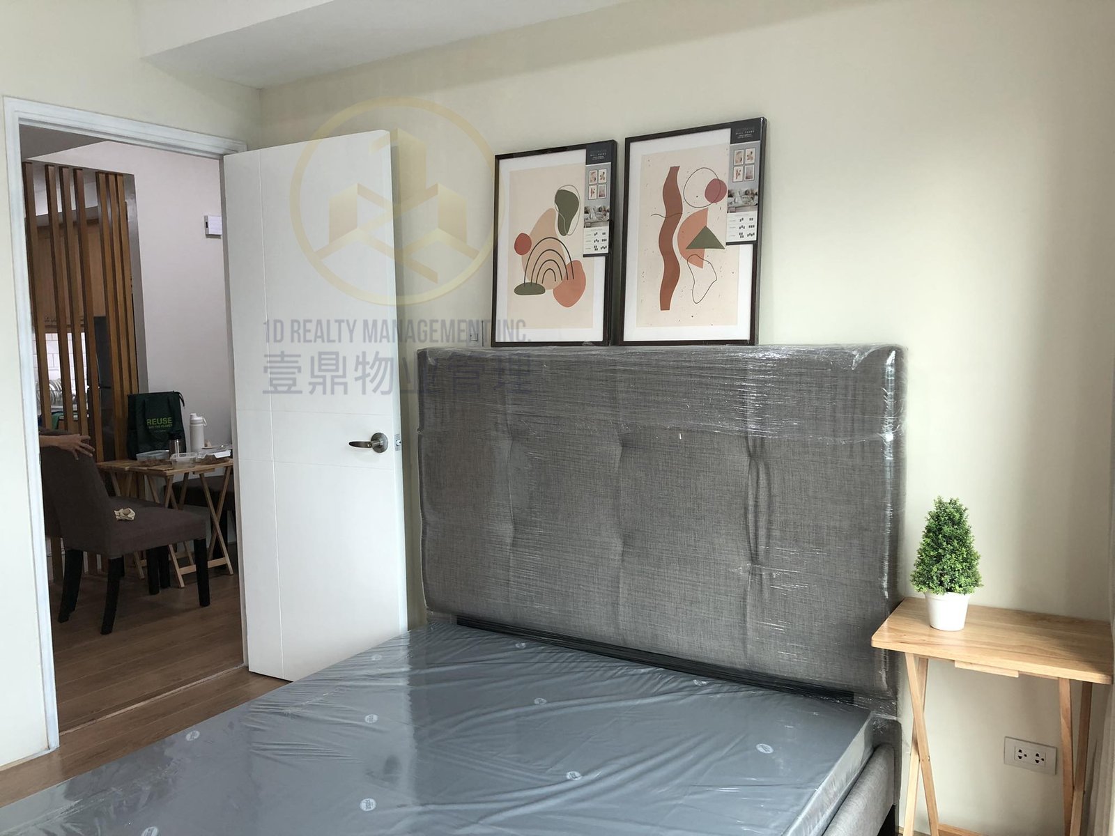 ORIENTAL GARDENS - CHINO ROCES MAKATI CITY - 2BR FOR LEASE