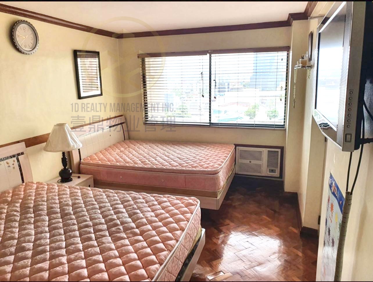 Palm Towers - San Antonio Village Makati City - FOR LEASE 1BR 59SQM