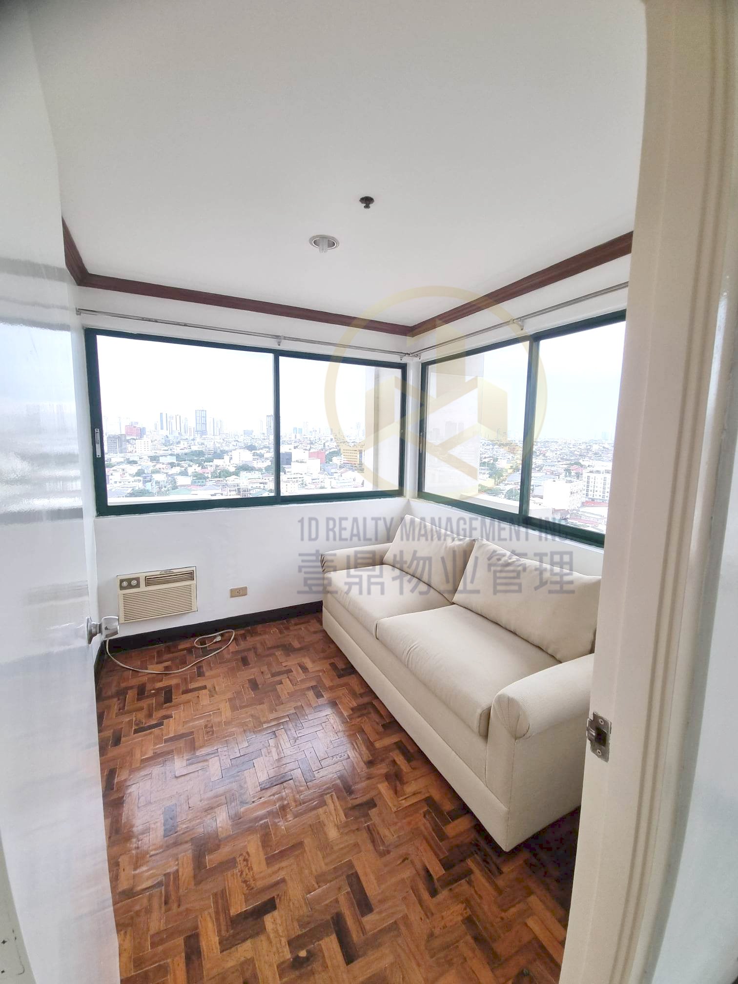 FOR SALE 2BR - PALM TOWERS San Antonio Village Makati City - FOR SALE