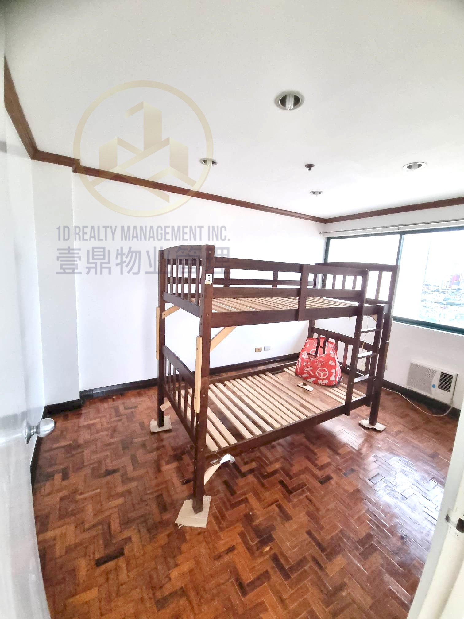 FOR SALE 2BR - PALM TOWERS San Antonio Village Makati City - FOR SALE