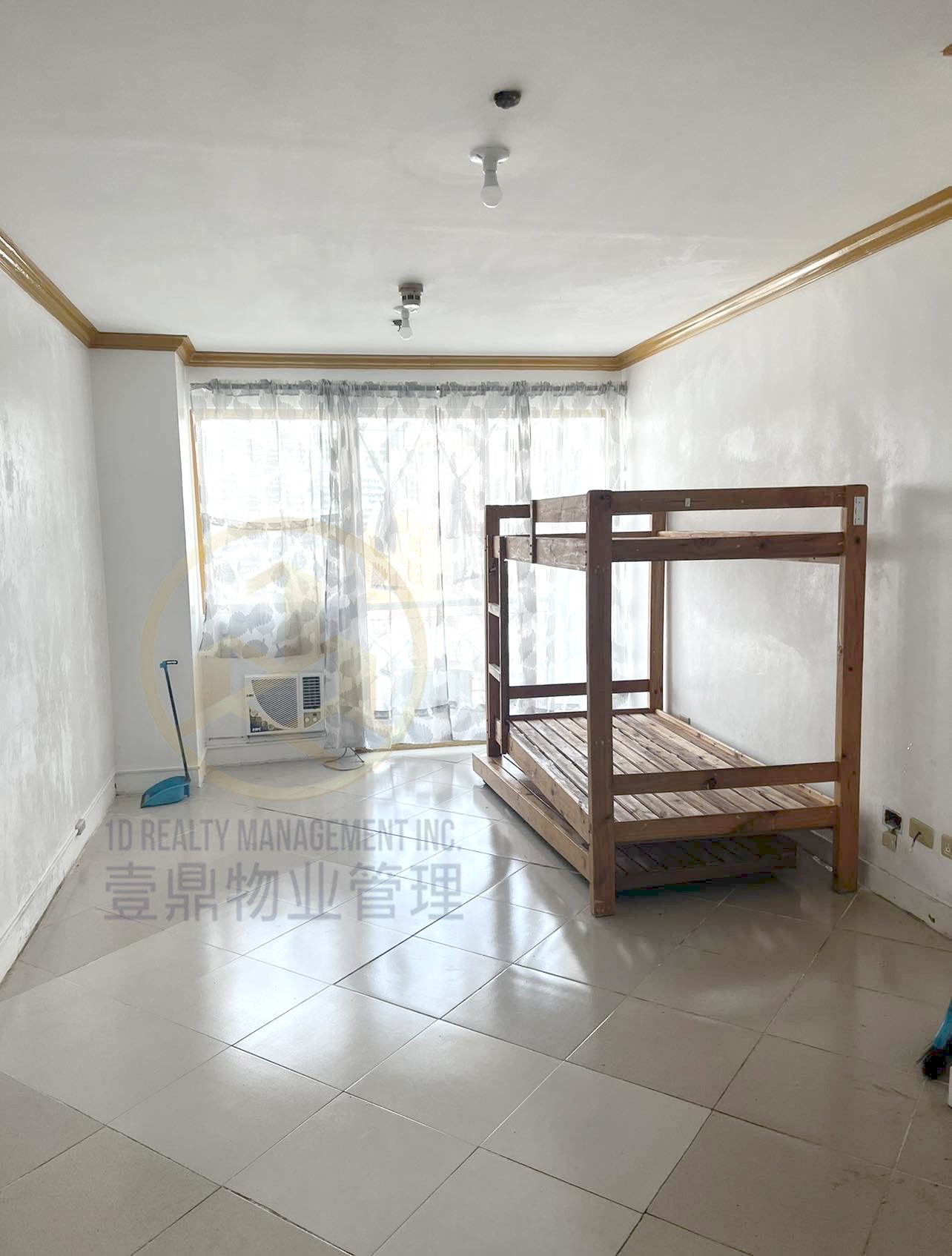 Palm Towers - San Antonio Village Makati City - FOR LEASE STUDIO UNIT