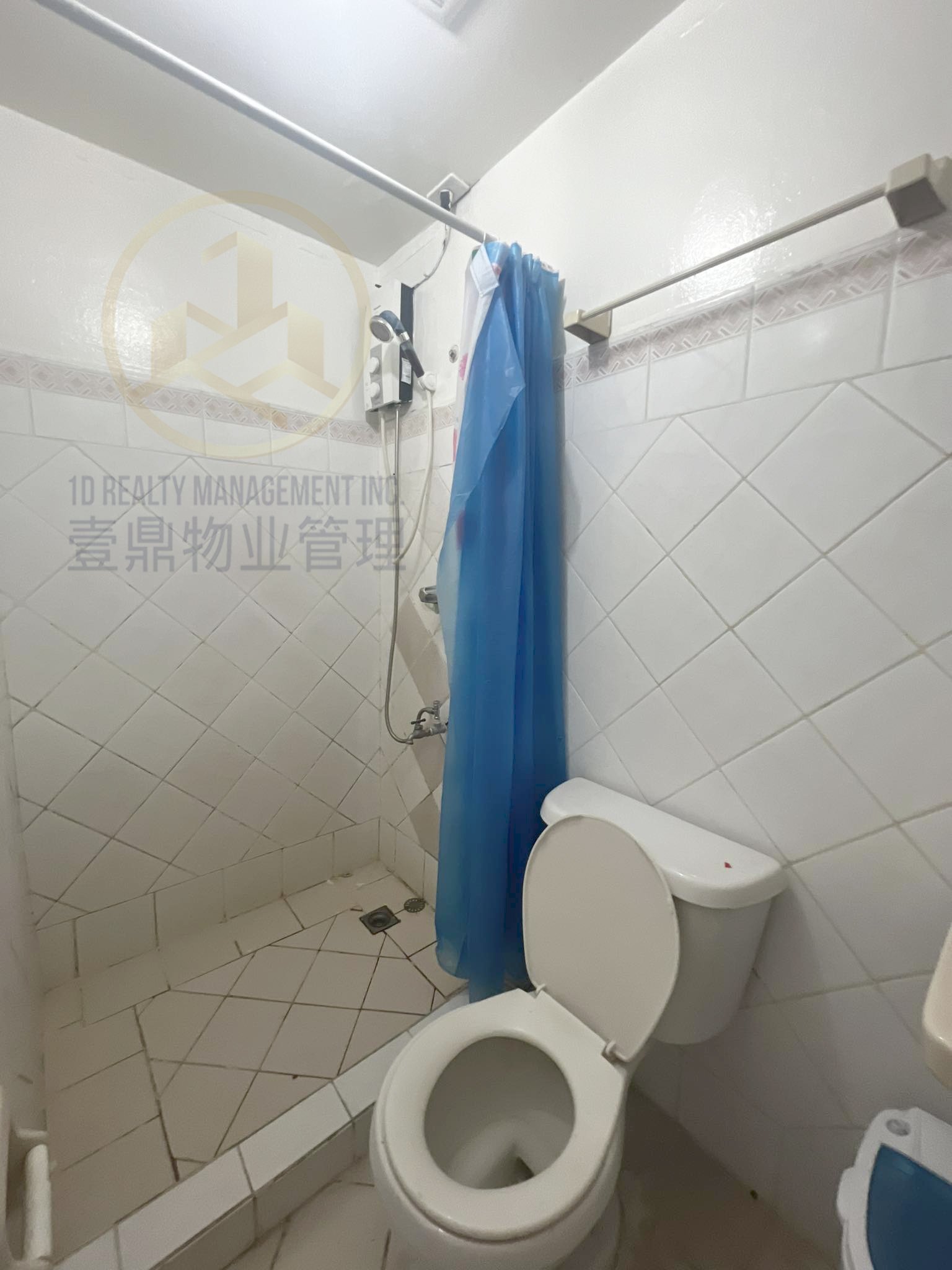 FOR LEASE - STUDIO UNIT - PALM TOWER - SAN ANTONIO VILLAGE MAKATI CITY