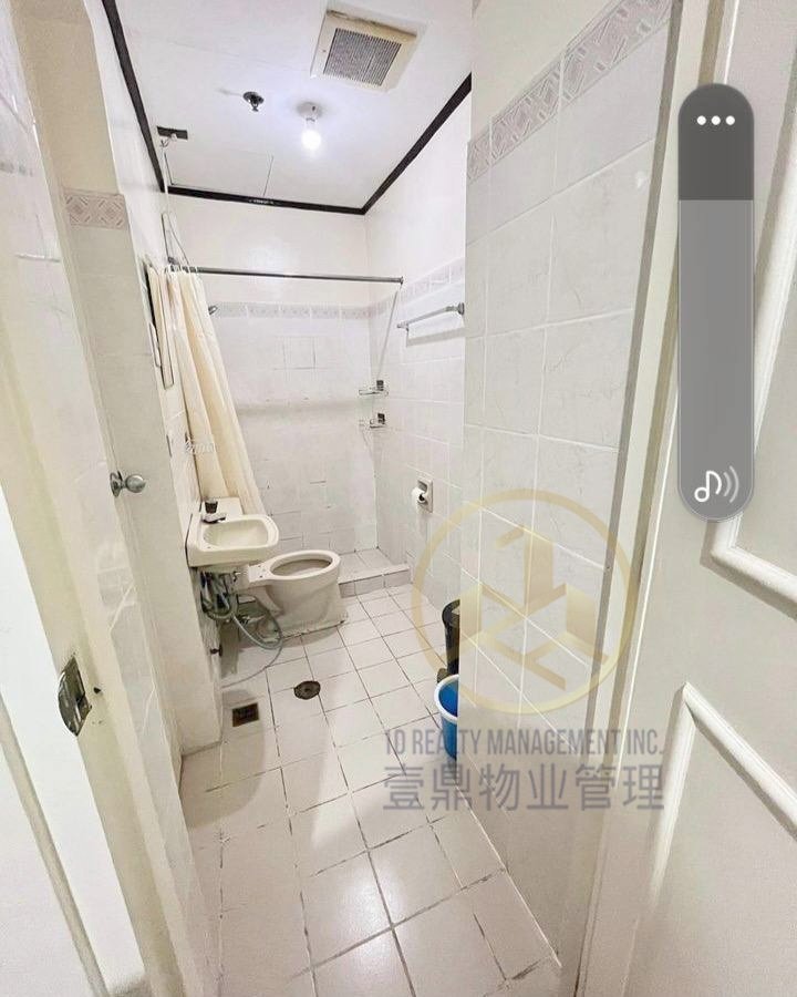 FOR LEASE 1BR - Palm Towers - San Antonio Village Makati City