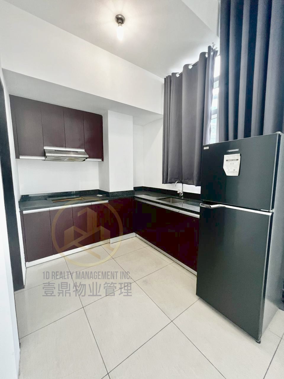 FOR LEASE 4BR PENTHOUSE UNIT - The Stratosphere - Valero, Makati City