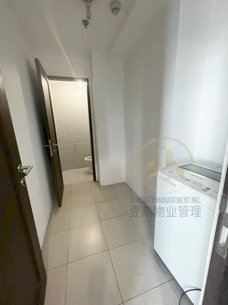 FOR LEASE 4BR PENTHOUSE UNIT - The Stratosphere - Valero, Makati City