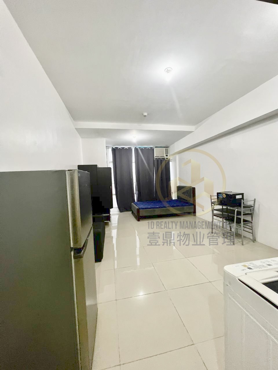 FOR LEASE STUDIO UNIT - The Stratosphere - Valero, Makati City